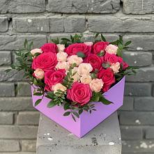 Цветочная композиция из Розы в коробке в Верхнекундрюческой