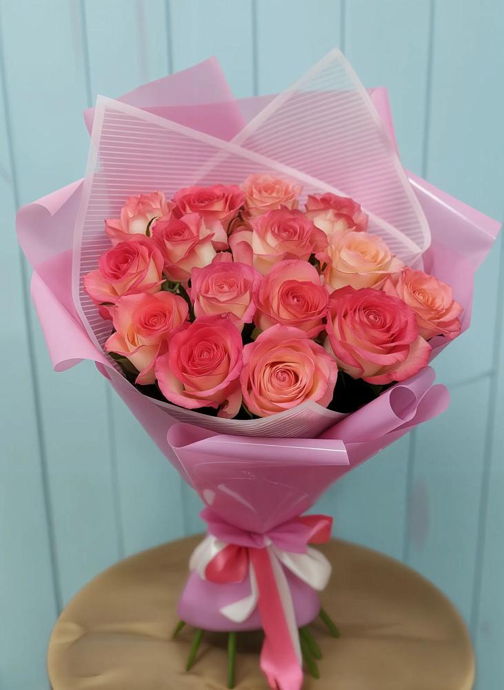 Букет 15 Розовых роз Равель в Верхнекундрюческой