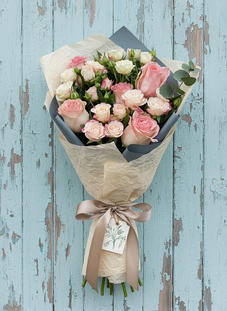 Букет цветов из: Розы в Верхнекундрюческой