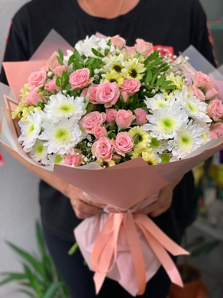 Букет цветов из: Розы и Хризантемы в Верхнекундрюческой