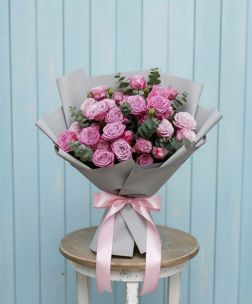 Букет цветов из: Розы в Верхнекундрюческой