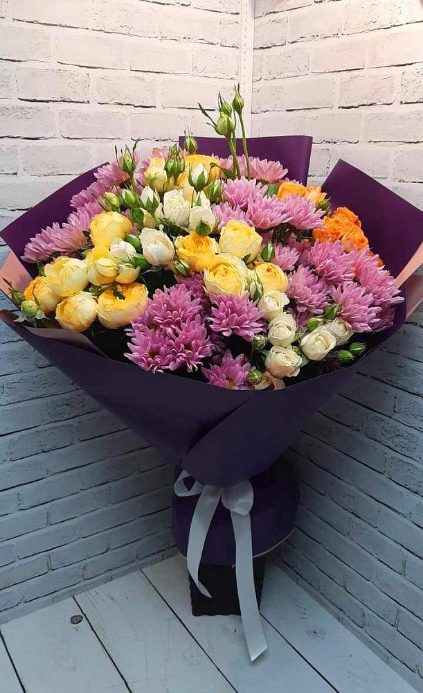 Букет цветов из: Хризантемы и Розы в Верхнекундрюческой