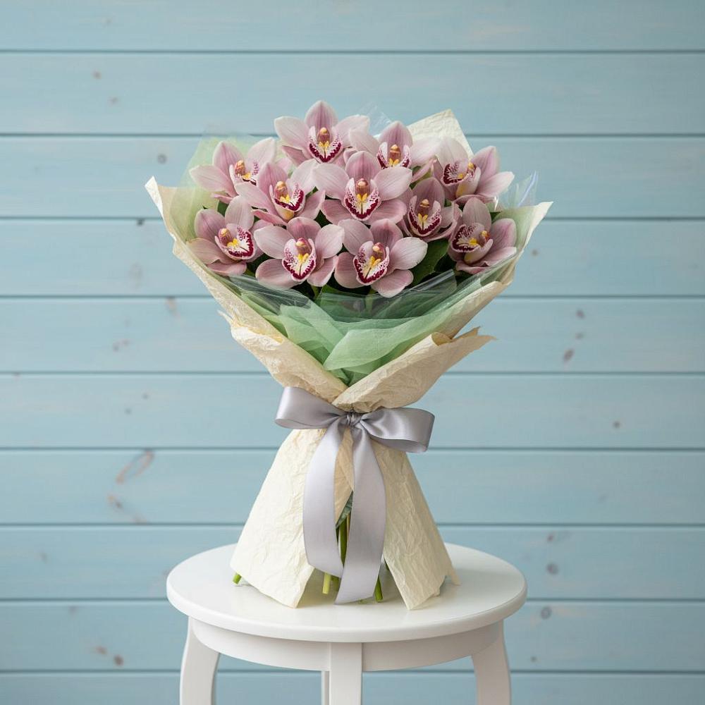 Букет цветов из: Орхидеи и Розы в Верхнекундрюческой