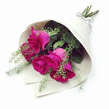 Букет цветов из:  Розы в Верхнекундрюческой