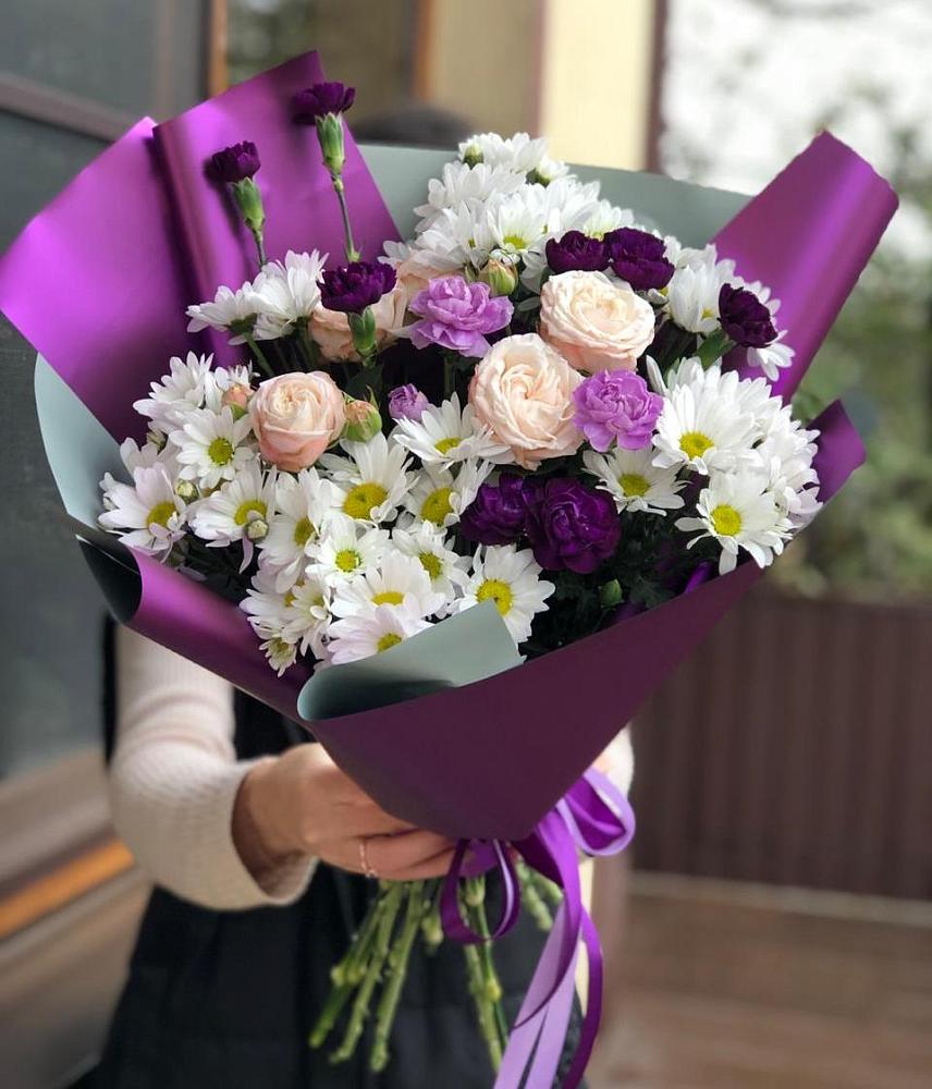 Букет цветов из: Хризантемы, Гвоздики и Розы в Верхнекундрюческой