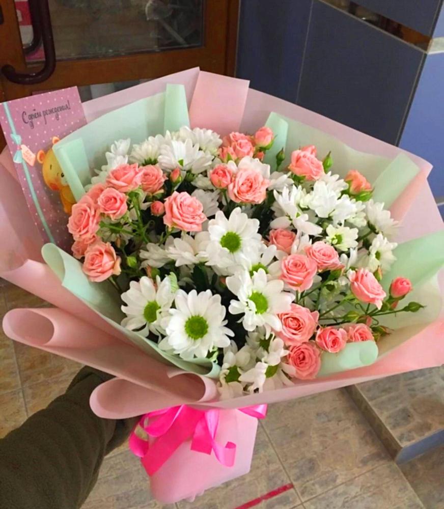 Букет цветов из: Розы и Хризантемы в Верхнекундрюческой