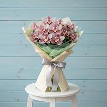 Букет цветов из:  Орхидеи и Розы в Верхнекундрюческой