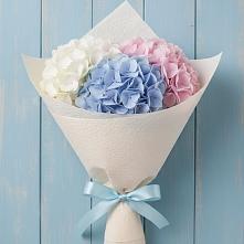 Букет цветов из:  Гортензия в Верхнекундрюческой