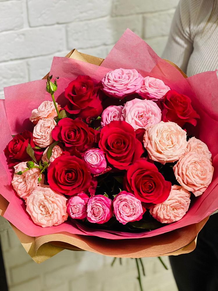 Букет цветов из: Розы в Верхнекундрюческой