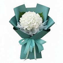 Букет цветов из:  Гортензия в Верхнекундрюческой